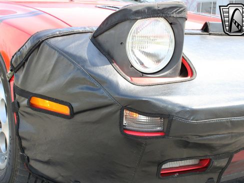 Used 1988 Porsche 944 Coupe image 10