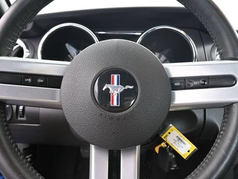 Used 2007 Ford Mustang GT Premium RWD image 24