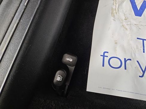 Certified 2025 Kia K4 EX image 30