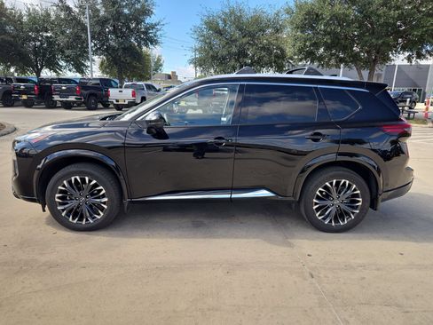Used 2026 Nissan Rogue Platinum w/ Platinum Premium Package AWD/4WD image 6