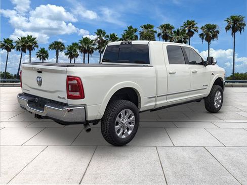 Used 2022 RAM 3500 Limited image 8