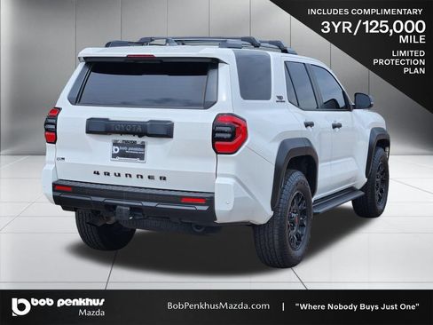 Used 2026 Toyota 4Runner TRD Off-Road Premium AWD/4WD image 25