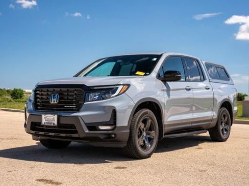 Certified 2023 Honda Ridgeline Black Edition image 3