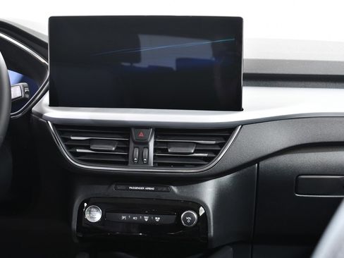 New 2026 Ford Escape SE w/ PHEV Premium Package image 9