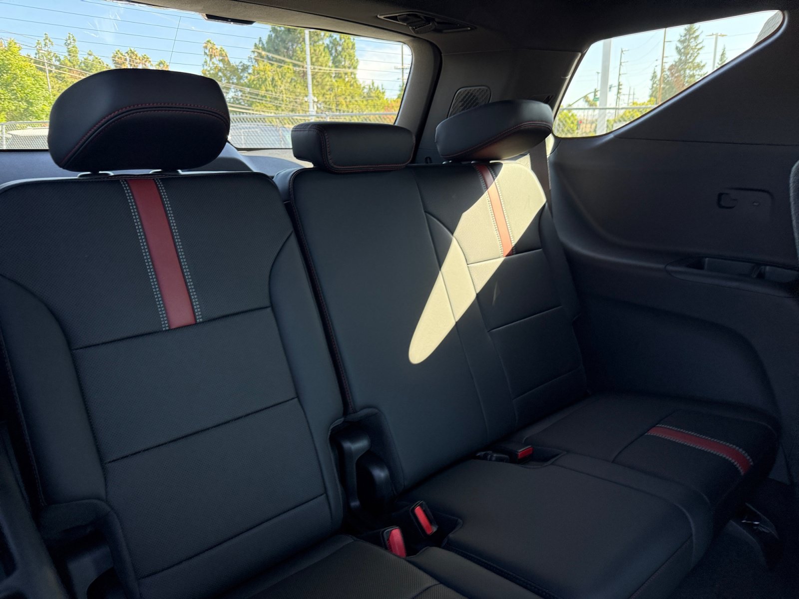 New 2027 Chevrolet Traverse RS AWD/4WD image 21