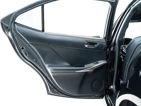 Used 2014 Lexus IS 350 image 17