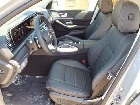 New 2026 Mercedes-Benz GLS 450 4MATIC image 13