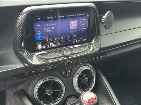 Used 2020 Chevrolet Camaro SS image 25