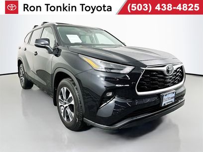 Used 2022 Toyota Highlander XLE