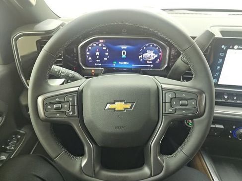 New 2026 Chevrolet Silverado 2500 High Country w/ High Country Premium Package AWD/4WD image 8