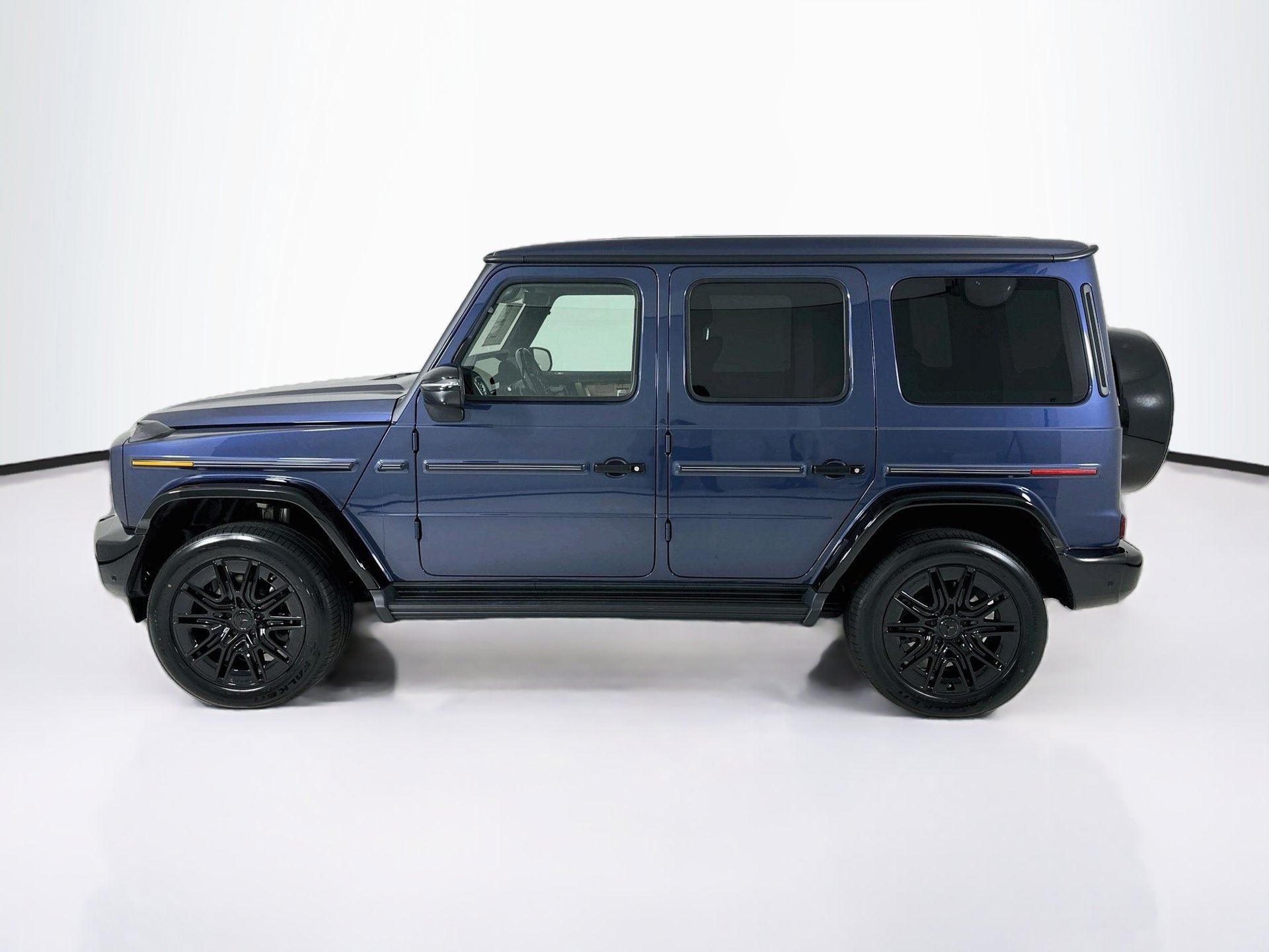 New 2027 Mercedes-Benz G 580 e image 5