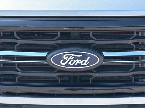 Used 2025 Ford F150 XLT w/ Equipment Group 301A Standard RWD image 32