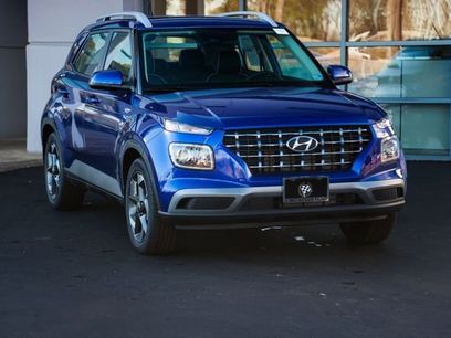 New 2025 Hyundai Venue Limited