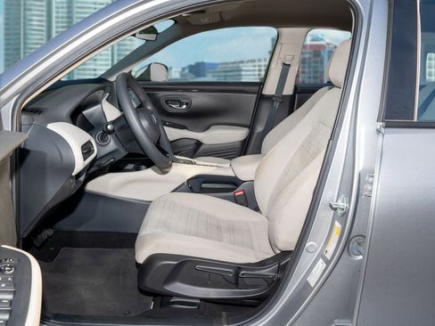 Certified 2023 Honda HR-V LX image 11