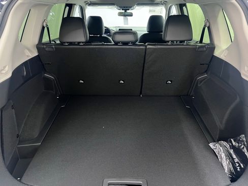 Certified 2025 Nissan Rogue SV w/ SV Premium Package image 31