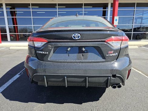 Used 2023 Toyota Corolla SE w/ Carpet Mat Package (TMS) image 3