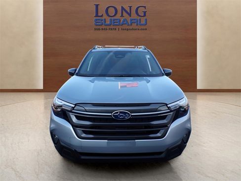 Certified 2025 Subaru Forester Premium image 4