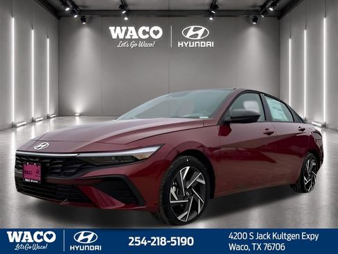 Used 2025 Hyundai Elantra Sport FWD image 1