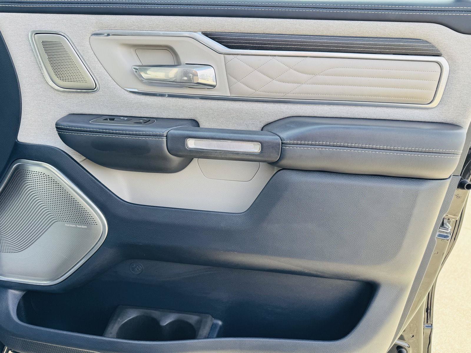 Used 2022 RAM 1500 Limited AWD/4WD image 44