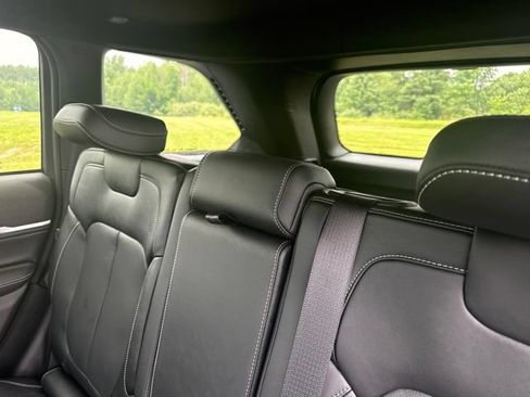 New 2026 Jeep Grand Cherokee Limited AWD/4WD image 38