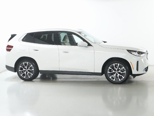 Used 2026 BMW X3 xDrive30i w/ Premium Package AWD/4WD image 12
