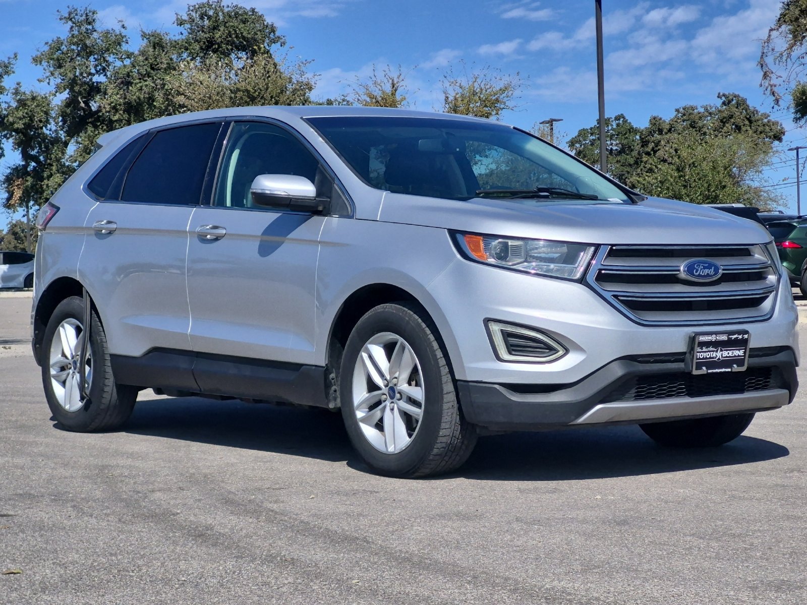 Used 2018 Ford Edge SEL w/ Equipment Group 201A FWD image 7