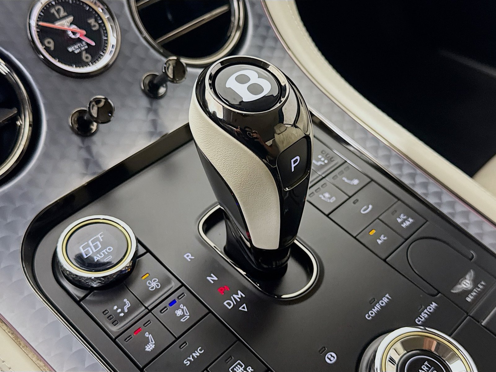 Used 2025 Bentley Continental GT Speed AWD/4WD image 16