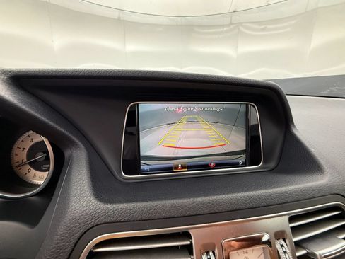 Used 2016 Mercedes-Benz E 400 4MATIC Coupe image 29