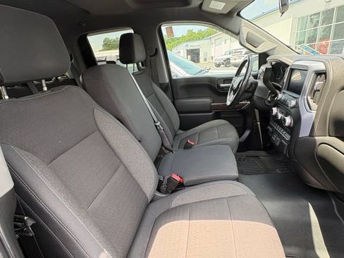 Used 2019 GMC Sierra 1500 SLE w/ SLE Value Package AWD/4WD image 46