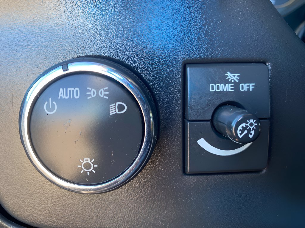 Used 2014 Chevrolet Express 3500 RWD image 16