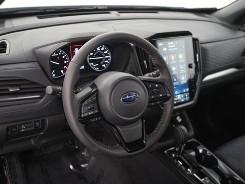 Used 2026 Subaru Forester Premium AWD/4WD image 19
