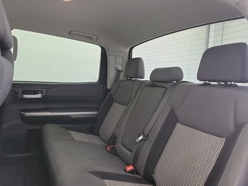 Used 2017 Toyota Tundra SR5 w/ SR5 Upgrade Package RWD image 10