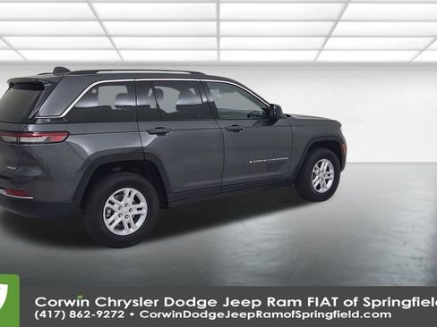 Certified 2023 Jeep Grand Cherokee Laredo image 15