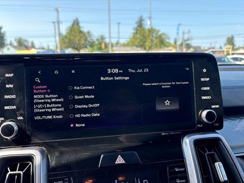 Used 2023 Kia Sorento EX AWD/4WD image 19