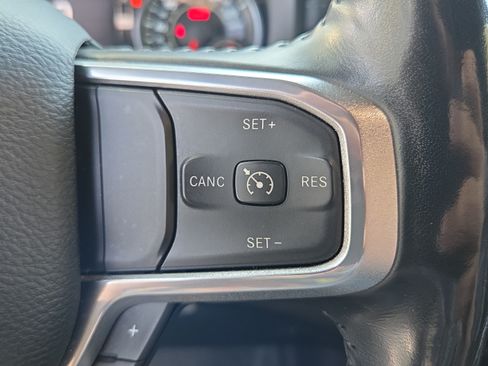 Used 2020 RAM 1500 Laramie AWD/4WD image 24