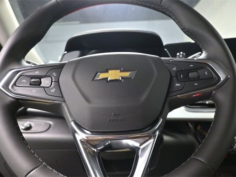 New 2026 Chevrolet Trax LT w/ Driver Confidence Package image 16