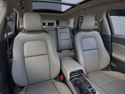 New 2026 Lincoln Corsair Grand Touring AWD/4WD image 10