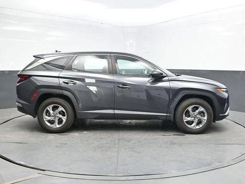Used 2022 Hyundai Tucson SE AWD/4WD image 8