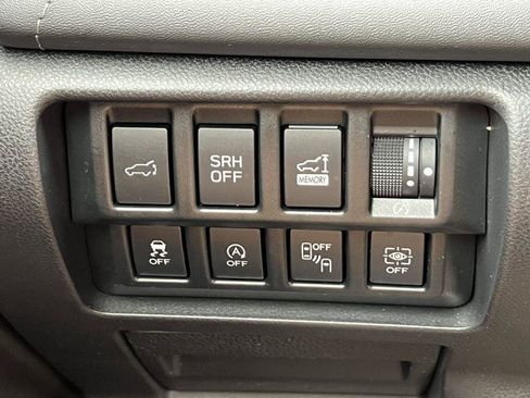 Used 2023 Subaru Forester Touring w/ Popular Package #2 AWD/4WD image 17