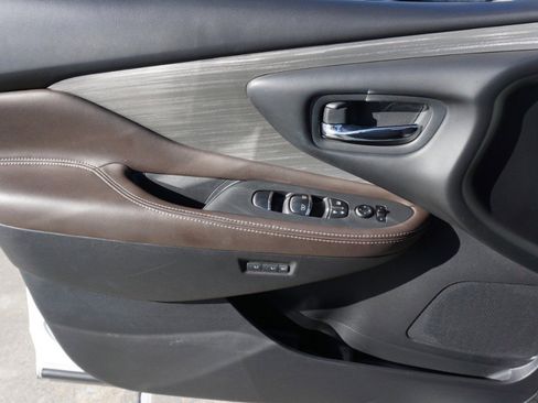 Used 2017 Nissan Murano Platinum w/ Platinum Technology Package image 23