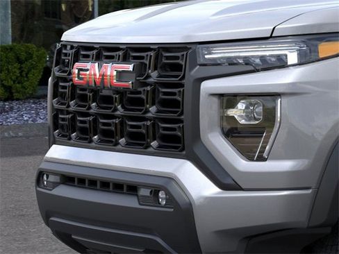 New 2025 GMC Canyon Elevation w/ Convenience Package image 13