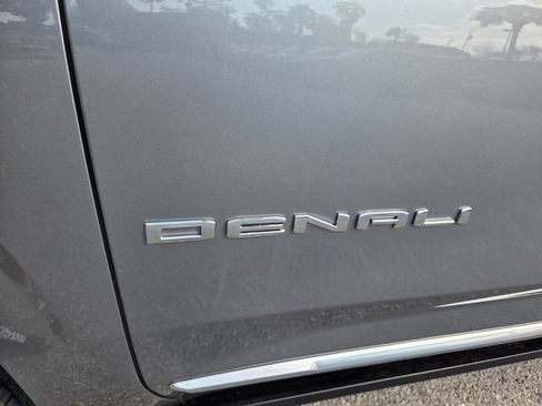 New 2026 GMC Yukon XL Denali w/ Denali Reserve Package image 3