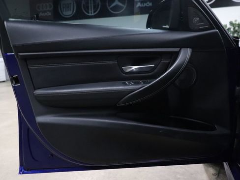 Used 2018 BMW M3 CS w/ Executive Package image 9