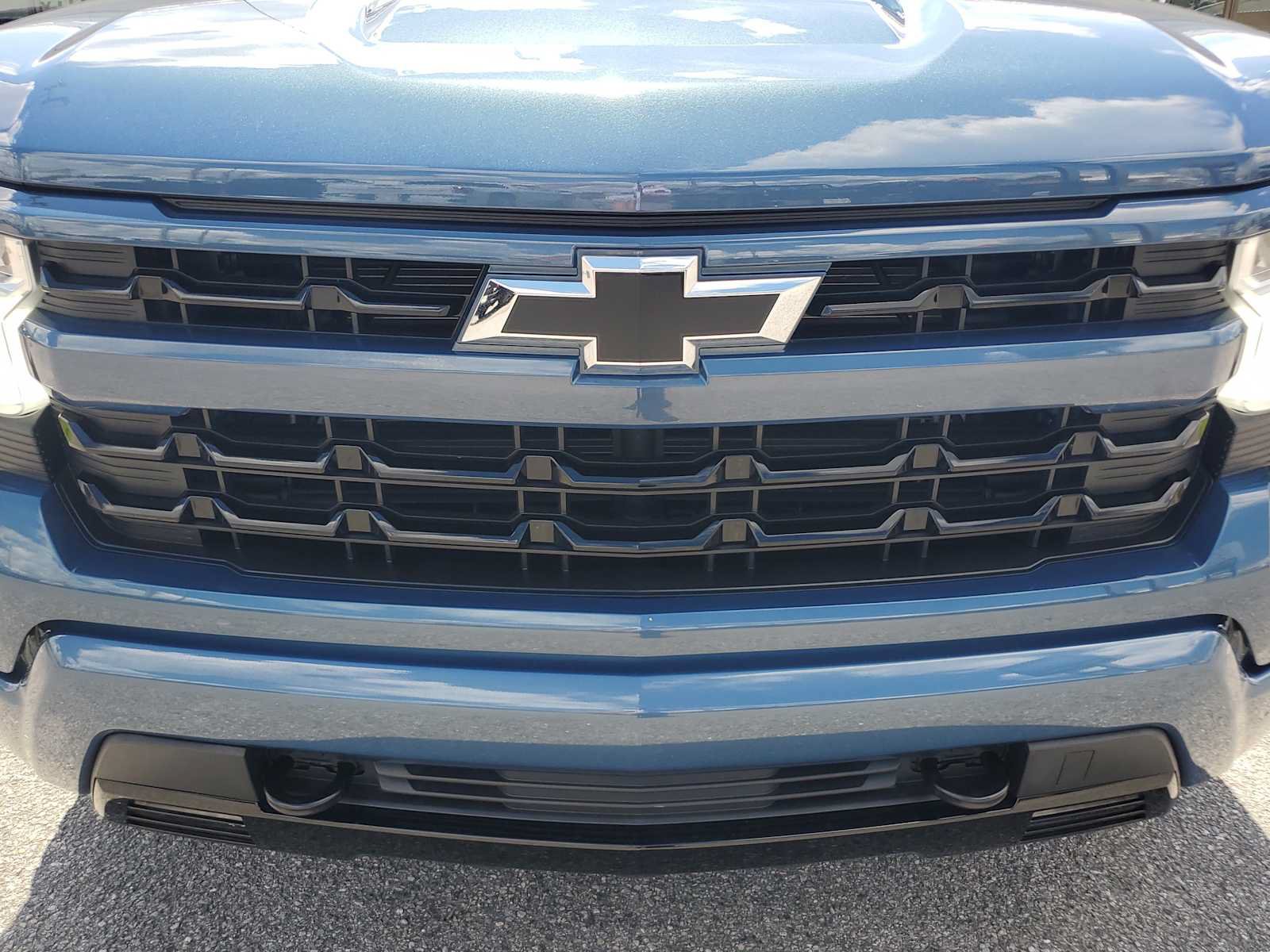 Used 2024 Chevrolet Silverado 1500 RST RWD image 11