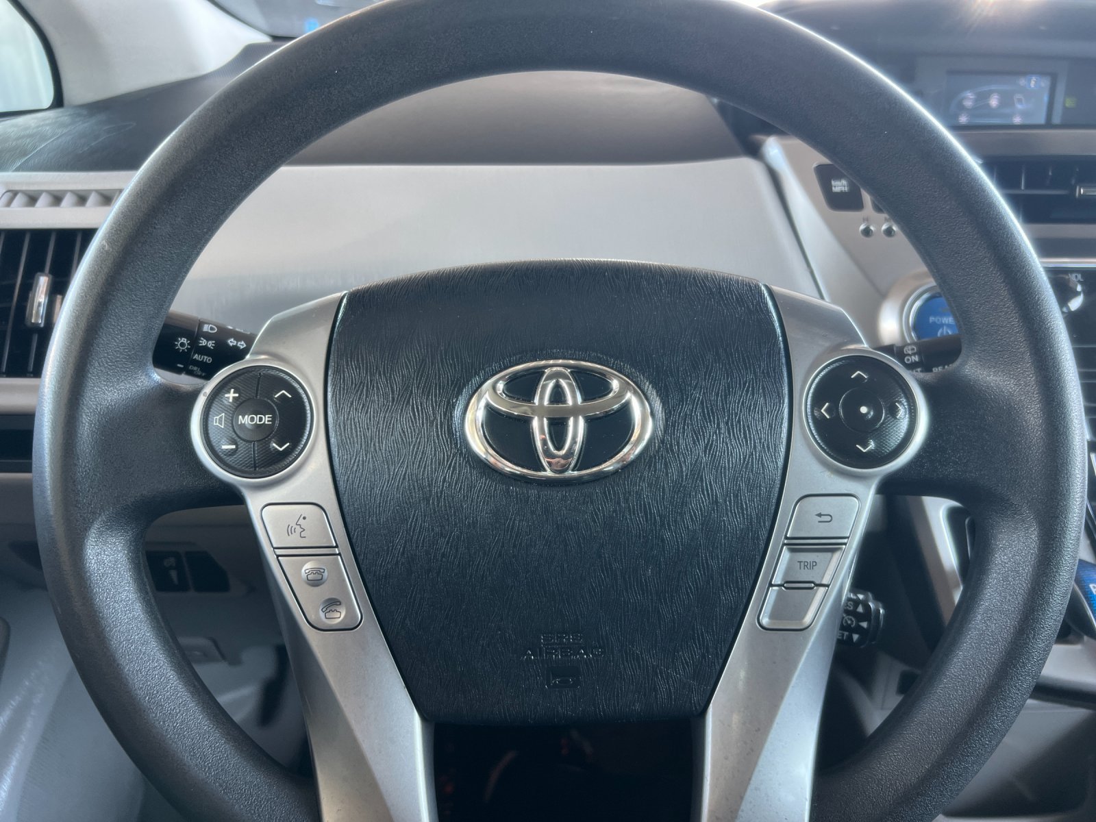 Used 2015 Toyota Prius V Three FWD image 23