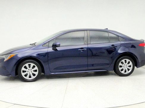 Used 2020 Toyota Corolla LE image 8