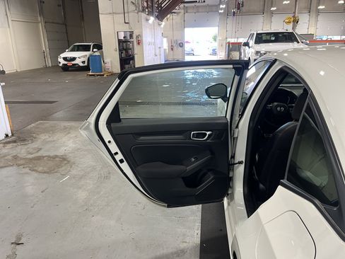 Used 2025 Honda Civic Sport image 21