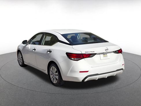 Used 2025 Nissan Sentra S FWD image 11