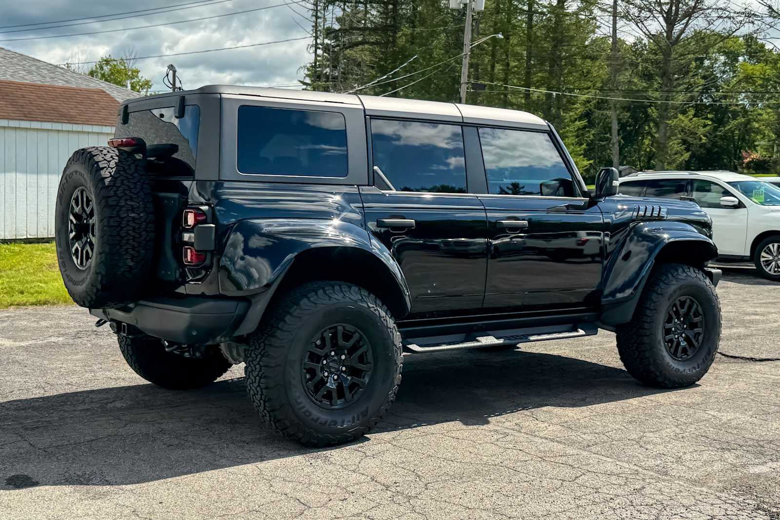 Used 2024 Ford Bronco Raptor AWD/4WD image 3