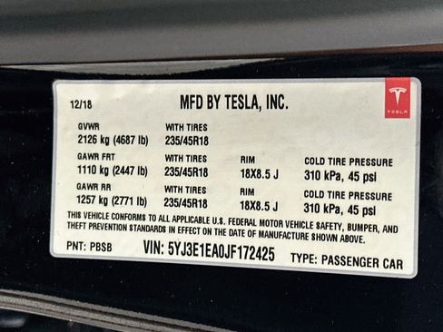 Used 2018 Tesla Model 3 Mid Range RWD image 12